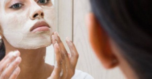 Yüzünüz İçin Doğal Temizleyiciler