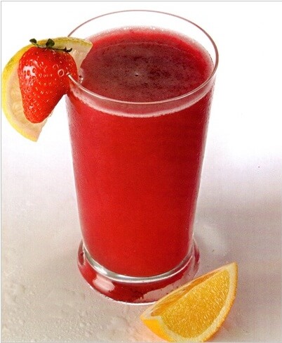 çilekli smoothie