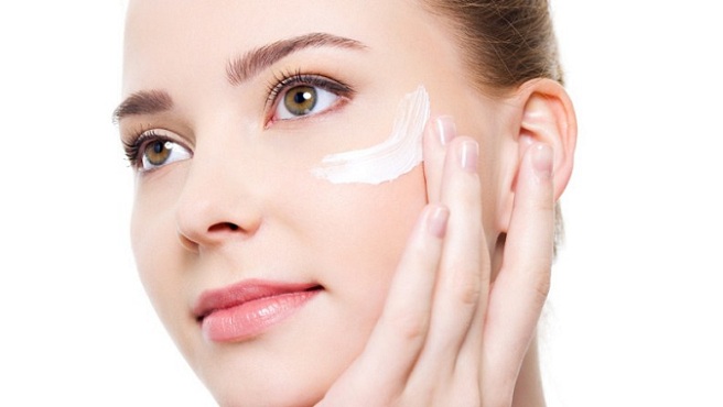 yüz kremi