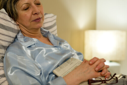 yatmadan önce yemek yemek