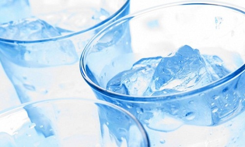 Soğuk su içmek zararlı mı?