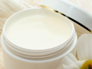 Sağlık ve Güzellik için Vazelin