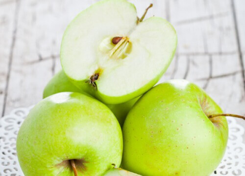 Günde Bir Elma Sizi Obeziteden Koruyabilir mi?