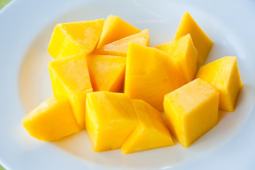 dilimlenmiş mango
