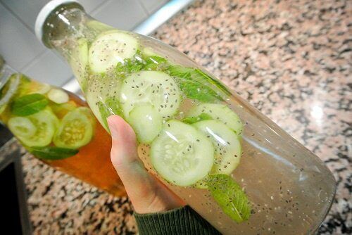 Salatalık, Zencefil ve Naneli Limonata Tarifi Sağlığa bir adım