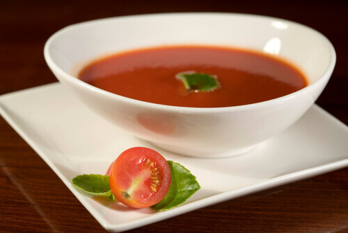 domates çorbası