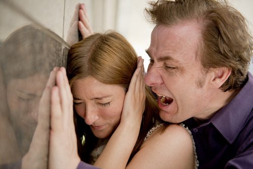 İlişki İçinde İzin Vermemeniz Gereken 5 Şey