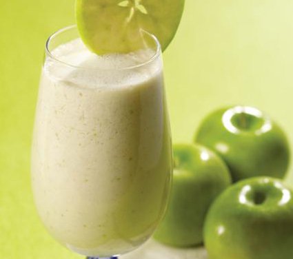 yeşil elma smoothiesi