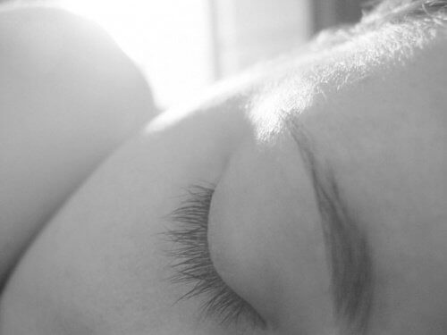 uyuyan insan ve zinde bir beyin