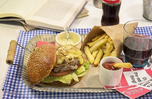 hazır gıda hamburger patates