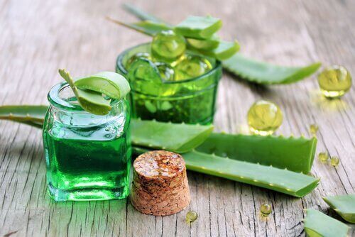 Salatalık ve aloe vera jeli