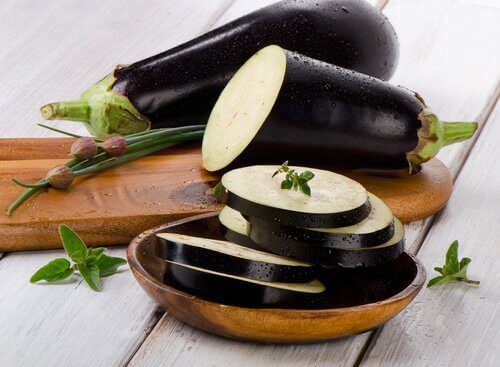 Patlıcan Suyu ve Şaşırtıcı Şifalı Özellikleri