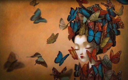 kelebeklerle dolu kadın