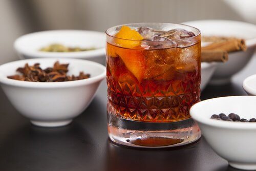 bir bardak soğuk çay