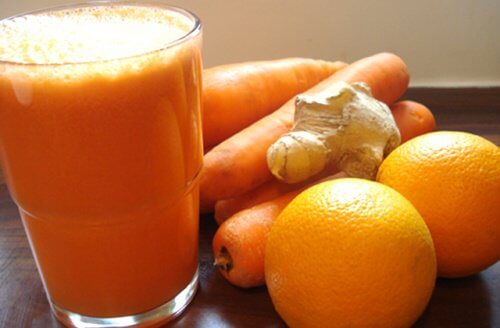 portakal ve zencefilli içecek