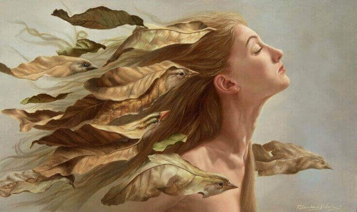 saçları kuşlarla kaplı kadın