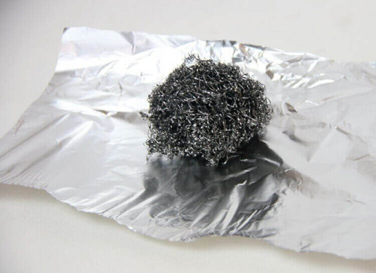 alüminyum folyo ile temizlik