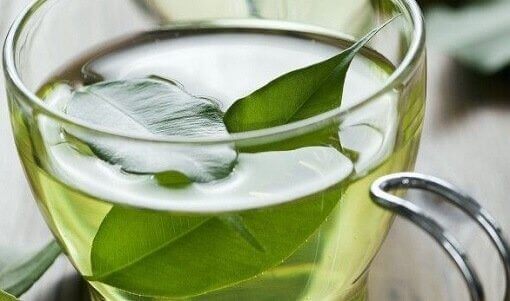 artritle savaşmak için yeşil çay
