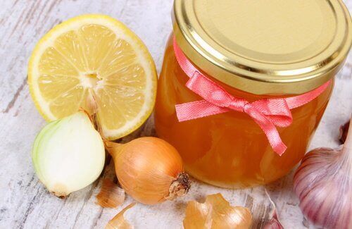 soğan, bal ve limon