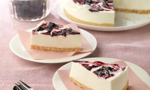 Yaban Mersini Reçeli ile Cheesecake Tarifi