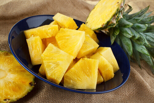 ananas dilimleri