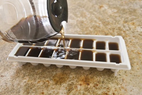 buzluğa atabileceğiniz kahve