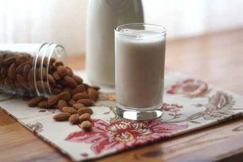 badem sütü