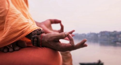 keşiş ve meditasyon
