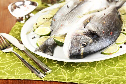 balık ve misket limonu