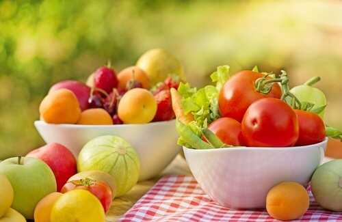 akşam yemeğini atlamak yerine meyve salatası