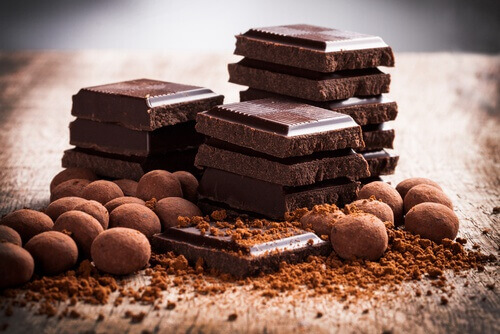 reflüden muzdaripseniz çikolata yemeyin