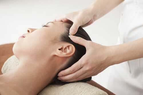 kafada ve yüzde şişkinlik