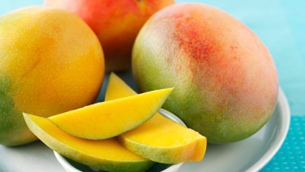 dilimlenmiş mango