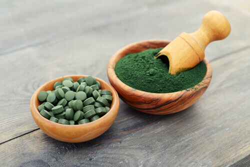 spirulina tozu ve hapları