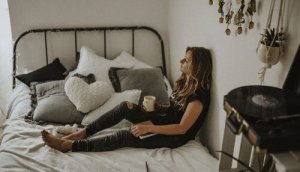 Enerjinizi Emen ve Hemen Bırakmanız Gereken 7 Alışkanlık