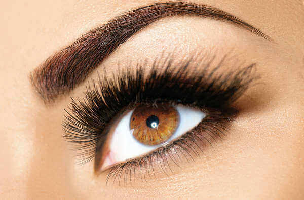 kaşlara vazelin sürmek