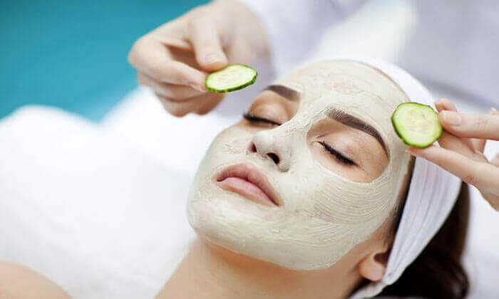 daha sağlıklı bir cilt için salatalık maskesi