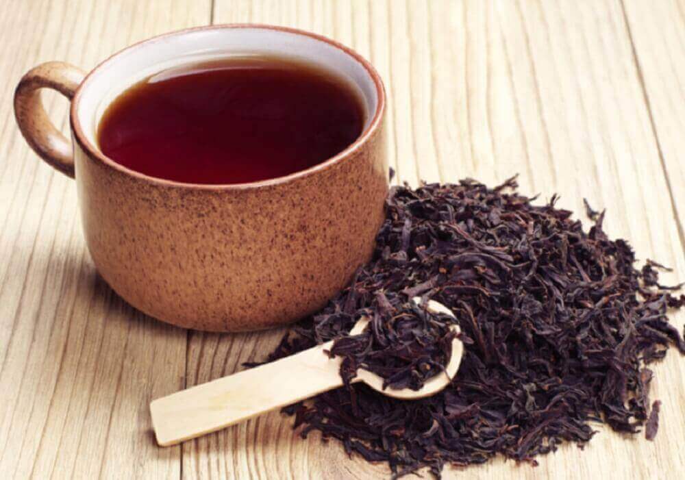 bir fincan siyah çay