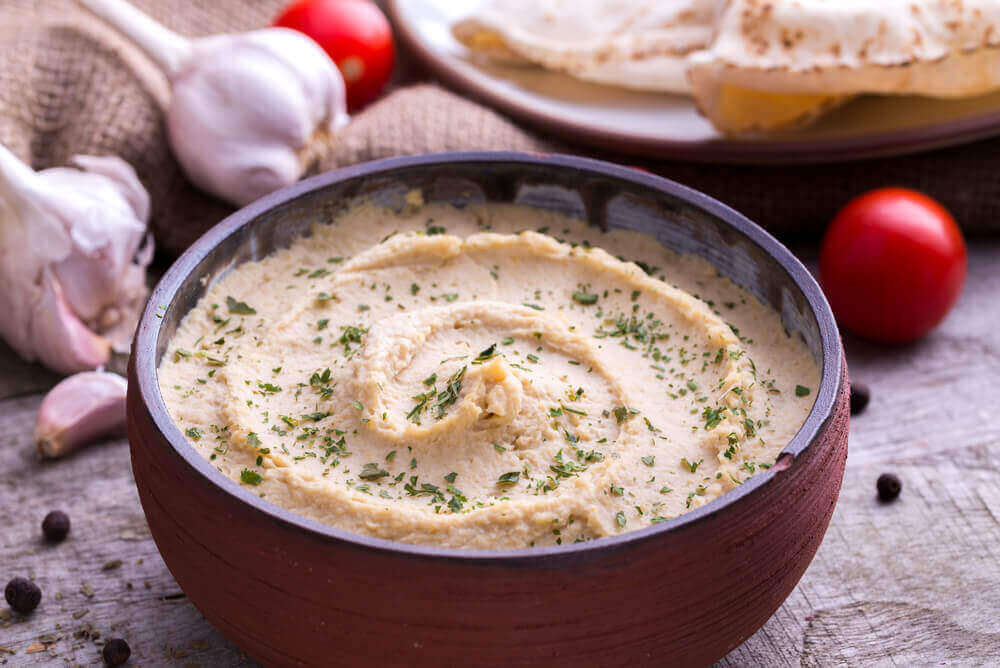çarşamba akşamı için humus