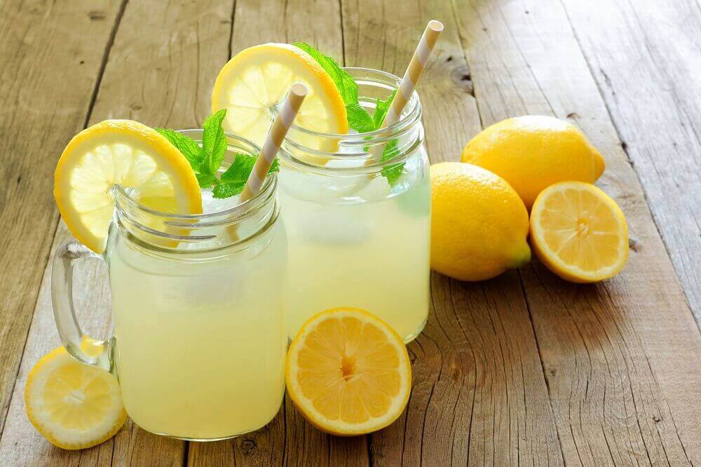 limonlu su