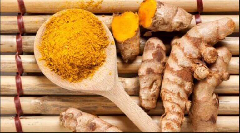 kurkuma ve tozu