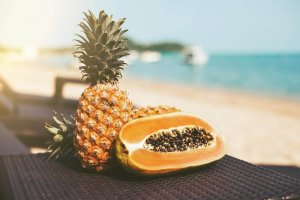 Papaya Ve Ananasla Vücudunuza Detoks Yapın