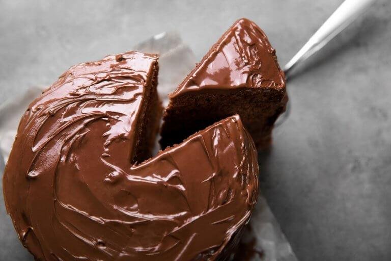 Bu İki Çikolatalı Kek Tarifini Deneyin
