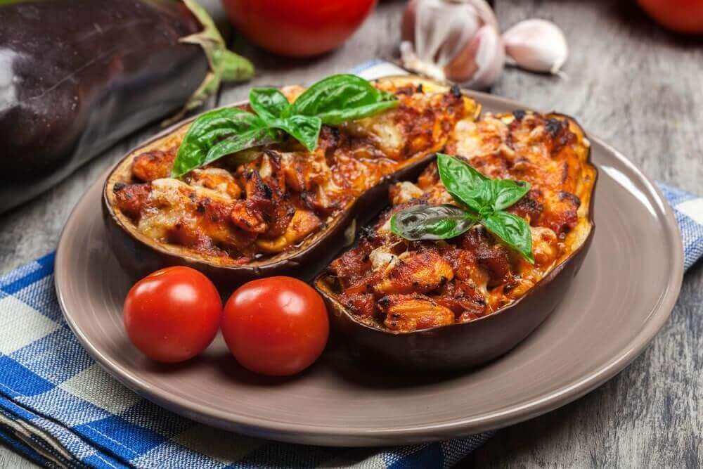Lezzetli Beşamel Soslu Karnıyarık Tarifi
