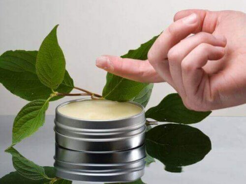 mentollü kremle omuz ağrınızı yatıştırın