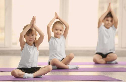çocuklar için yoga