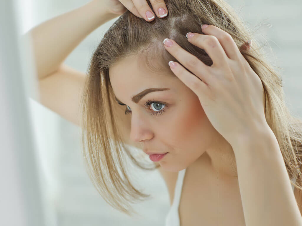 Saç Dökülmesinin 10 Olası Nedeni
