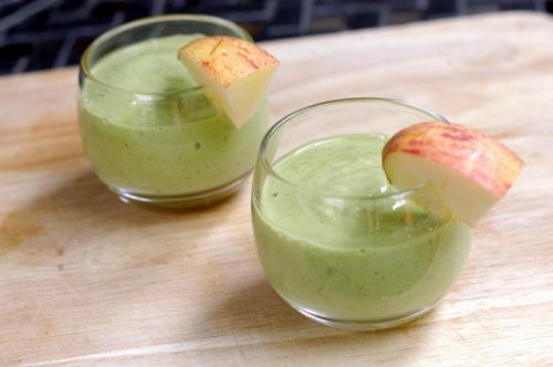 avokadolu smoothie