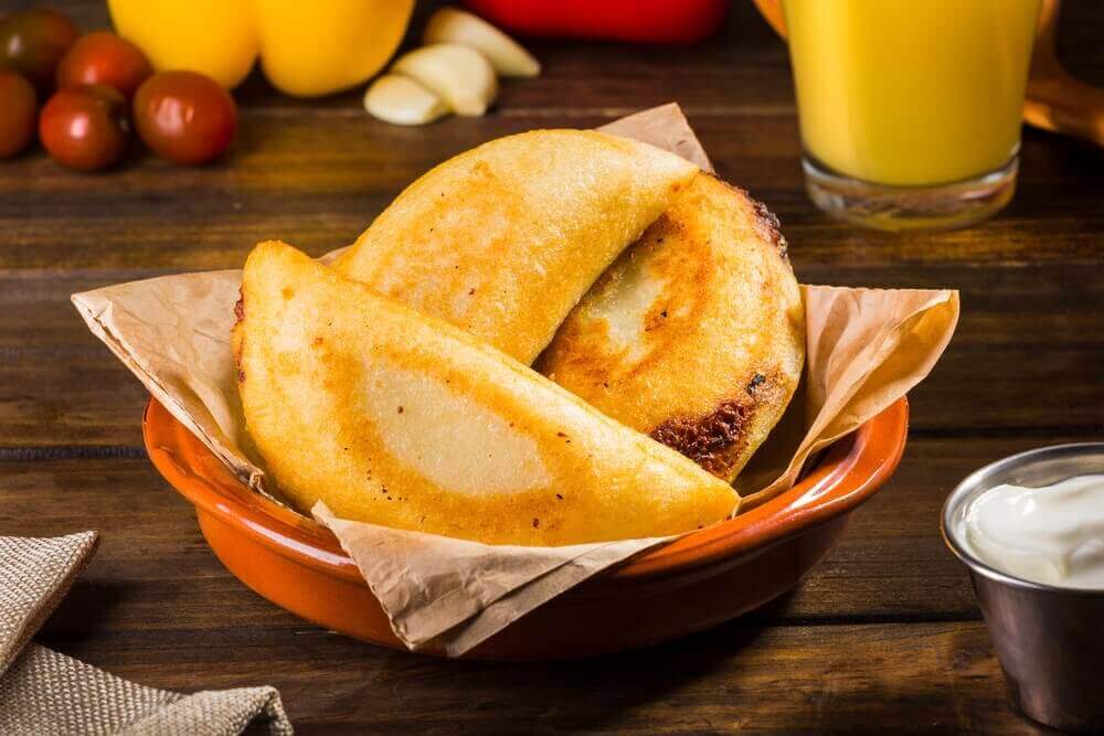 Kolay Aperatif Tarifi: Mini Empanada