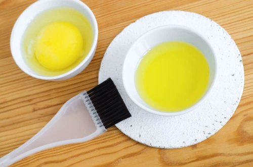 yumurtanın sarısı ve beyazı
